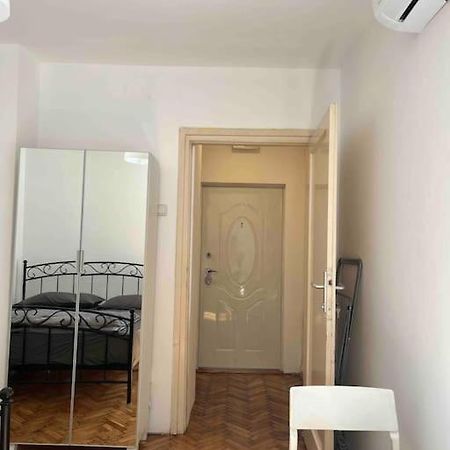 Central Home In Belgrade Exterior photo