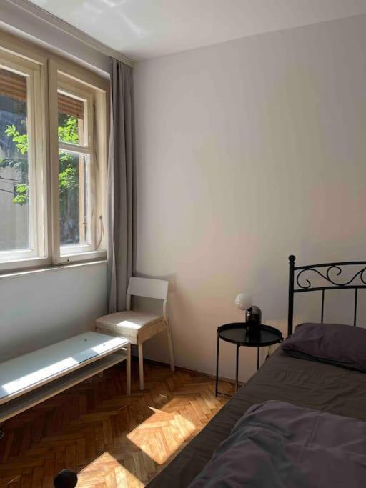 Central Home In Belgrade Exterior photo